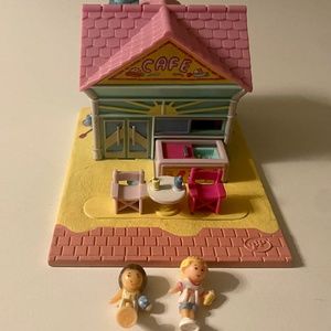 Vintage 1993 Bluebird Polly Pocket Beach Café